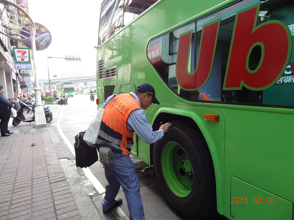 春節疏運起跑 公路總局組隊稽查確保乘客權益！