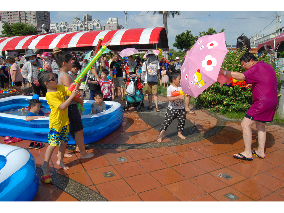 彰化市暑期公園親子(親水)活動 清涼開鑼