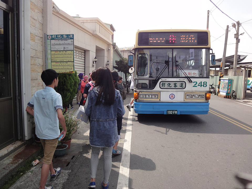 跨年返鄉出遊 搭乘大眾運輸免塞車