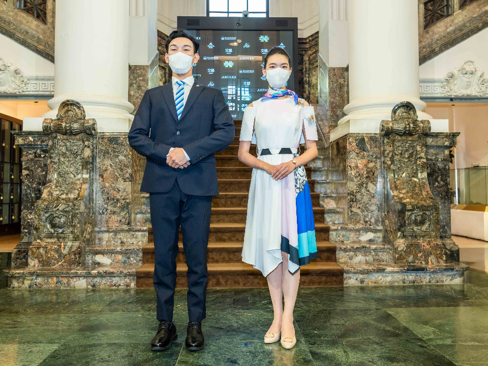 周裕穎操刀國慶禮賓服融入台灣雲豹、山櫻花元素
