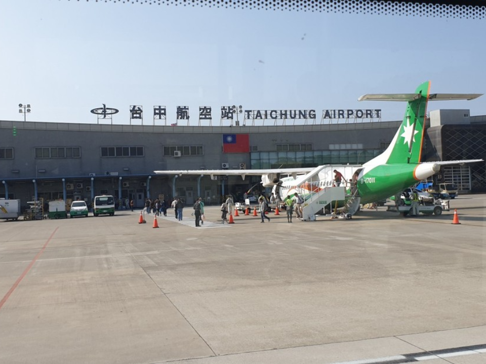 空軍第三聯隊火災！燈光系統全部失效