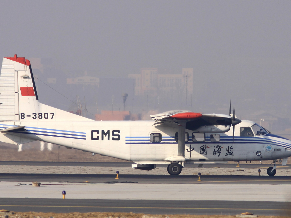 嚇阻低空不明機 外島空防用信號槍