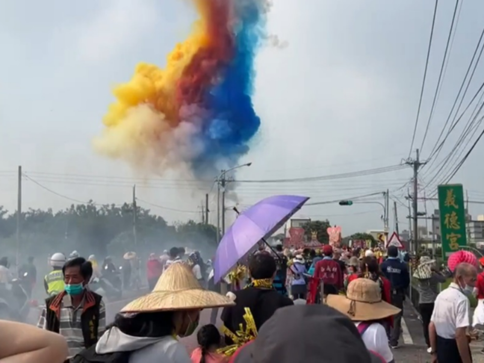 大甲媽顯靈挺烏克蘭？煙火被視為神蹟
