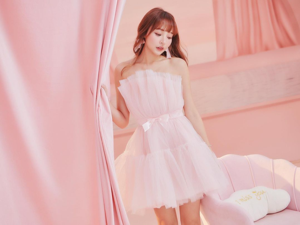 雙球震撼12萬人 疑走光釣出本尊