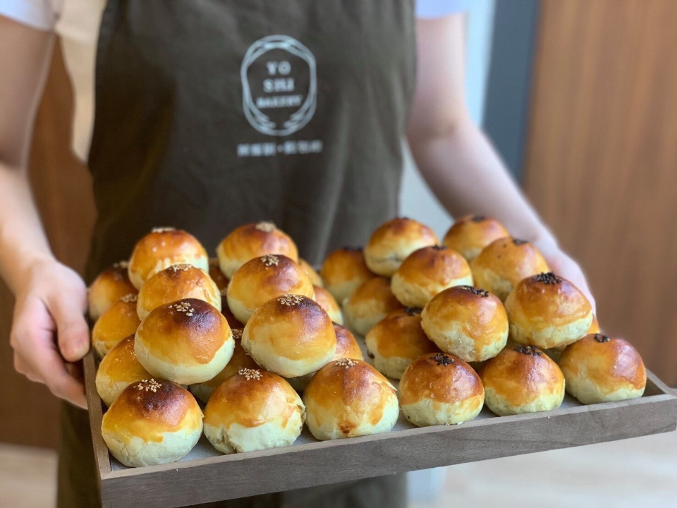 「陳耀訓蛋黃酥」開賣秒殺 黃牛價一盒→2500