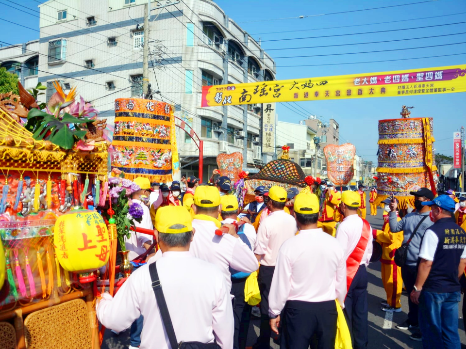  南瑤宮抵達奉天宮會香！ 「祈帆旗」出馬  大公祭典登場