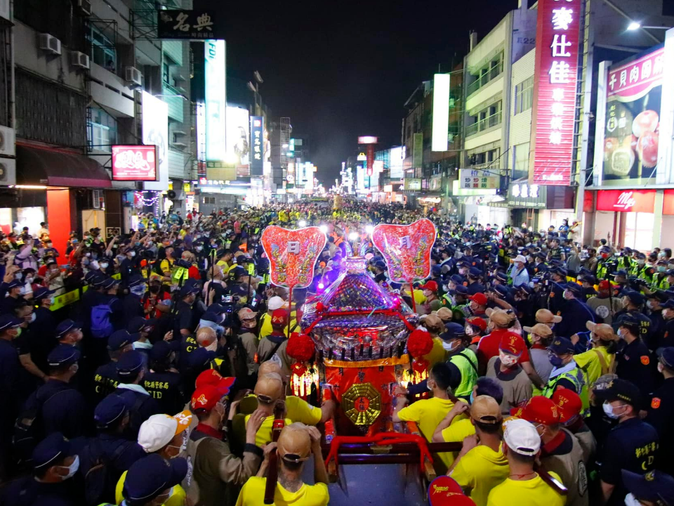 搶轎衝突 警政署長追「紅色勢力」