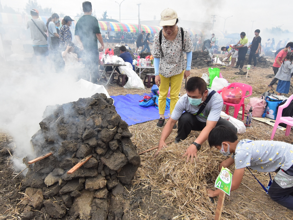 福興黃金地瓜文化節 吸引5千人潮到場