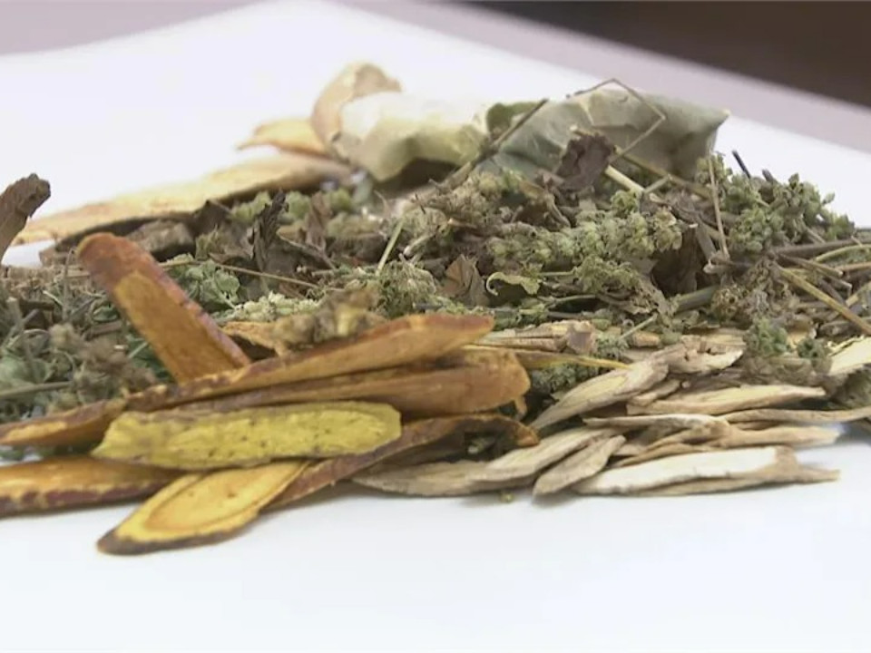 「清冠一號」大缺貨！ 中醫師籲「沒確診別天天喝」