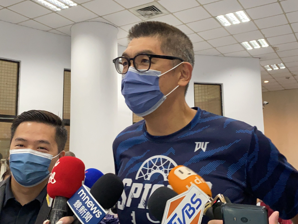 砲轟周玉蔻！連勝文：那位大嬸是不倫事件參與者