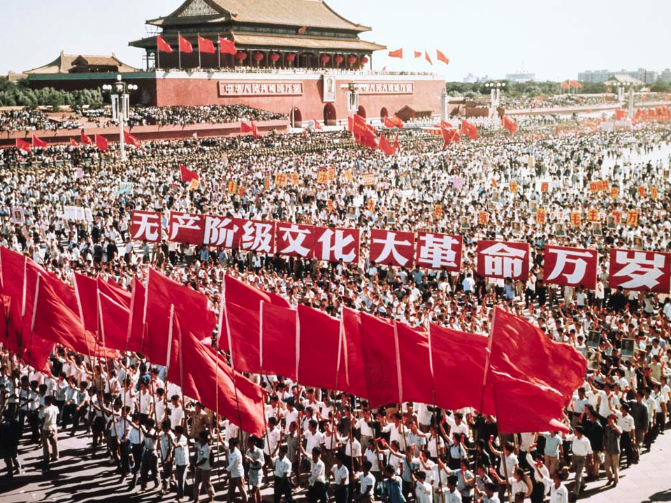 民航機師空中狂剿解放軍？ 中國人都是共產黨奴隸