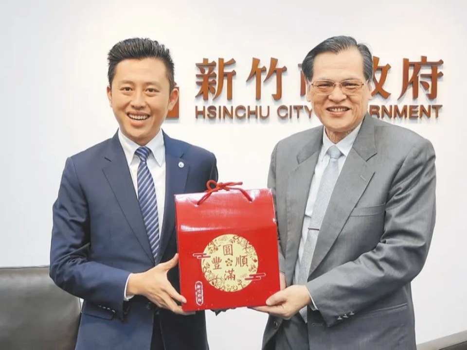 網揪陳明通指導論文「這173人全部都剉咧等？