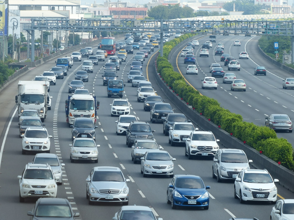 國慶連假首日 國道變「大停車場」