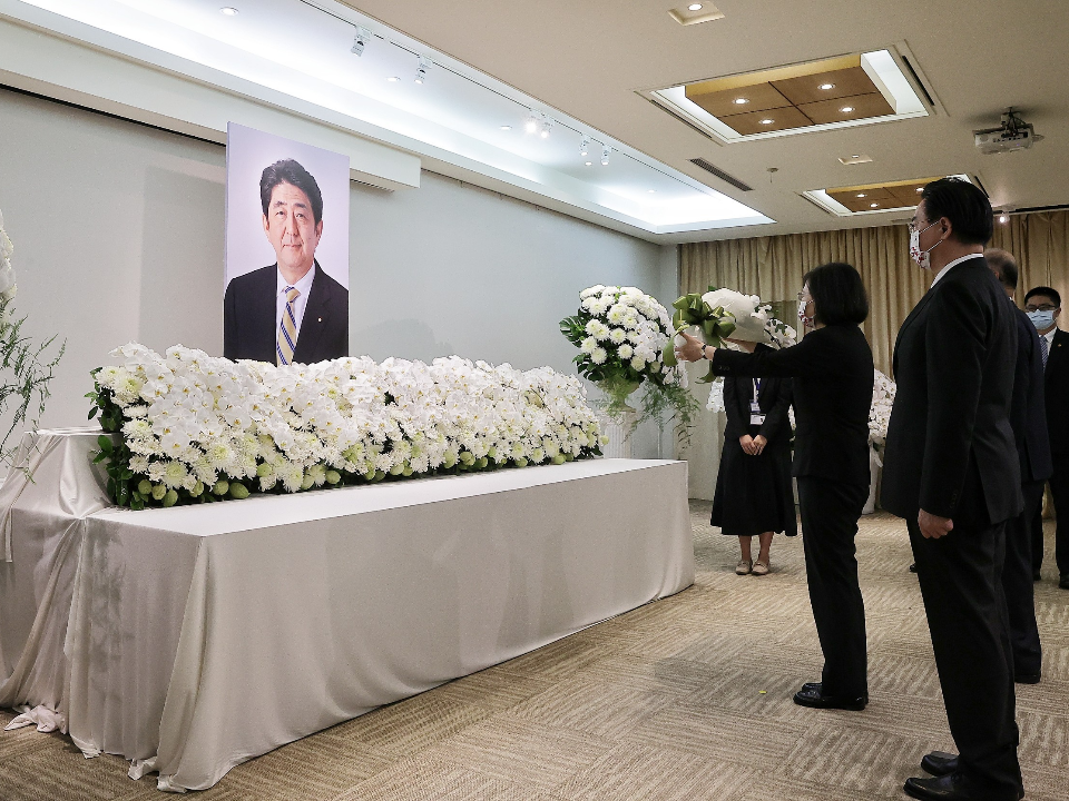 蔡英文弔唁安倍晉三 悼「台灣永遠的好朋友」