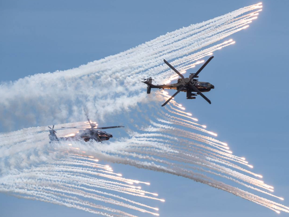 嚇退共軍？三軍精銳「聯合反登陸操演」陸海空開火畫面震撼曝光