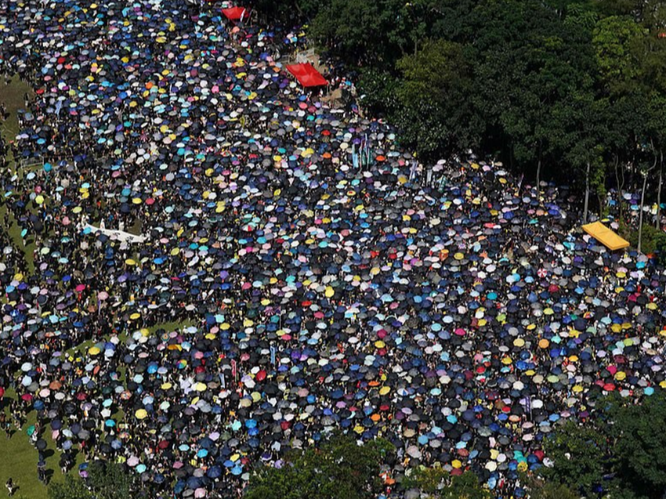 香港七一回歸22週年 反送中大遊行出發了